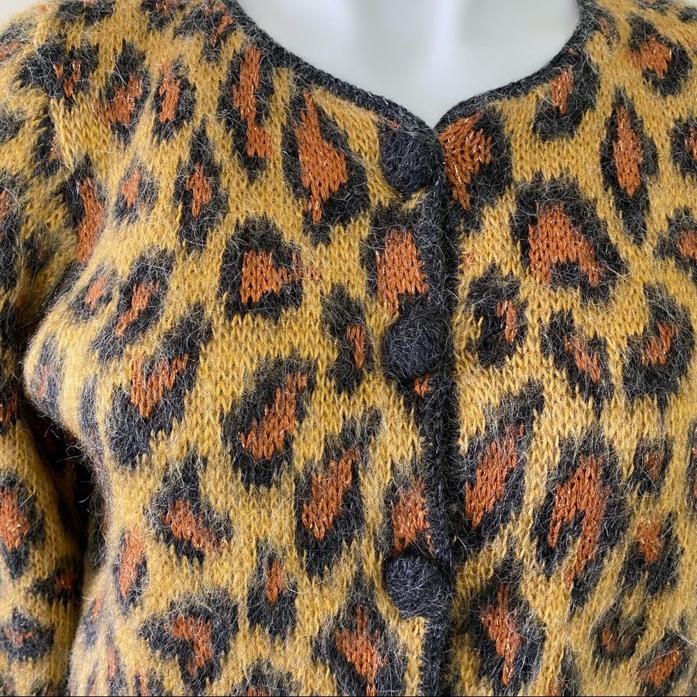Anthro Button Front Cheetah Print Sweater with Metallic Shimmer Crop Cardigan M - Picture 4 of 12
